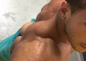 Hulk ShirtRip Rip Hunk Pecs Sweat Alpha Bum Armpit Fetish Oil Domination Masturbation Bodybuilder Gay Video